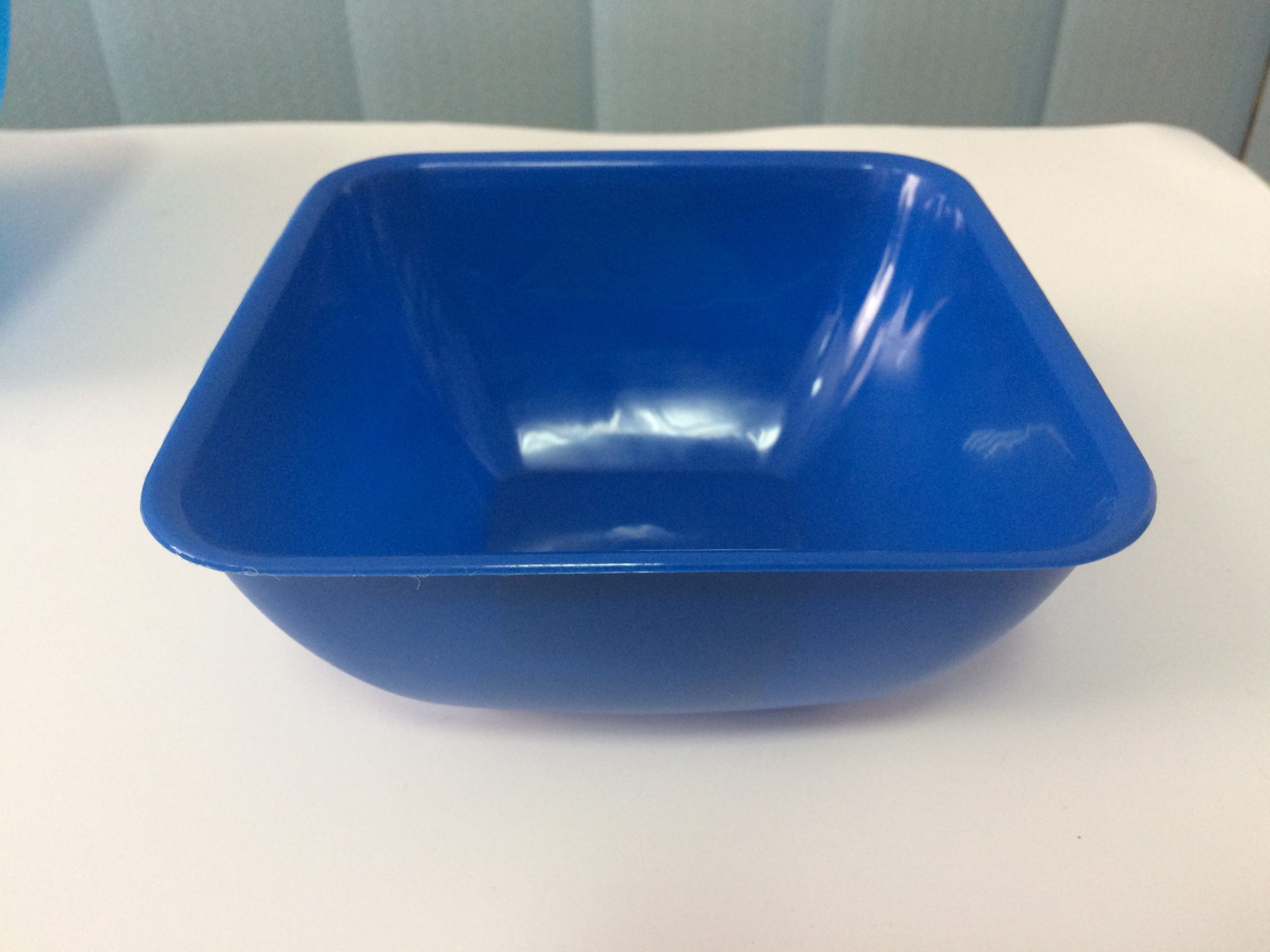 Салатниця квадратна (1,0 л.)