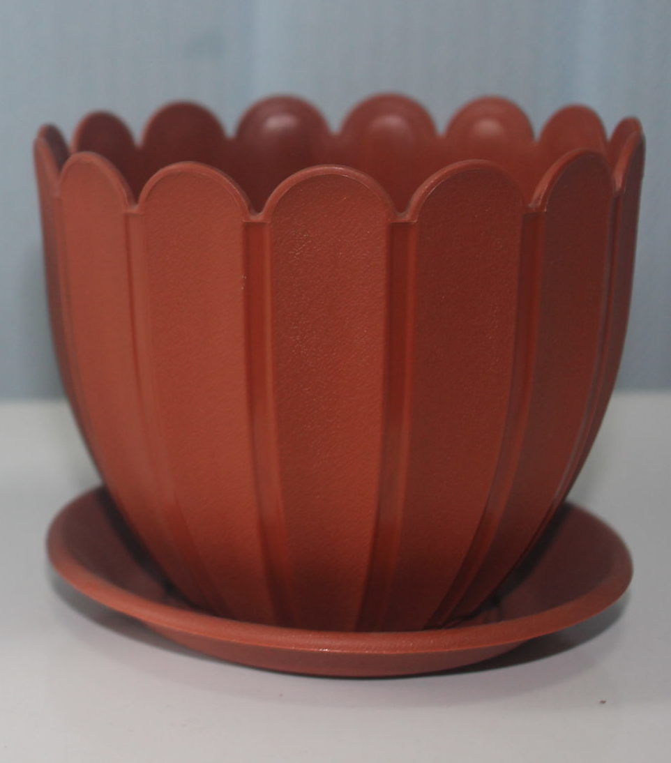 Горщик для квітів з підставкою "Марго"